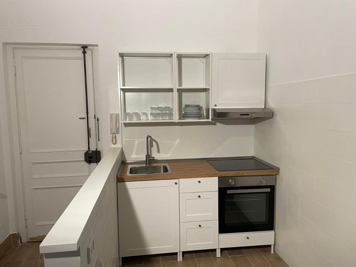 Art Atelier Apartments Roma Esterno foto