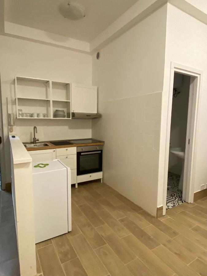 Art Atelier Apartments Roma Esterno foto