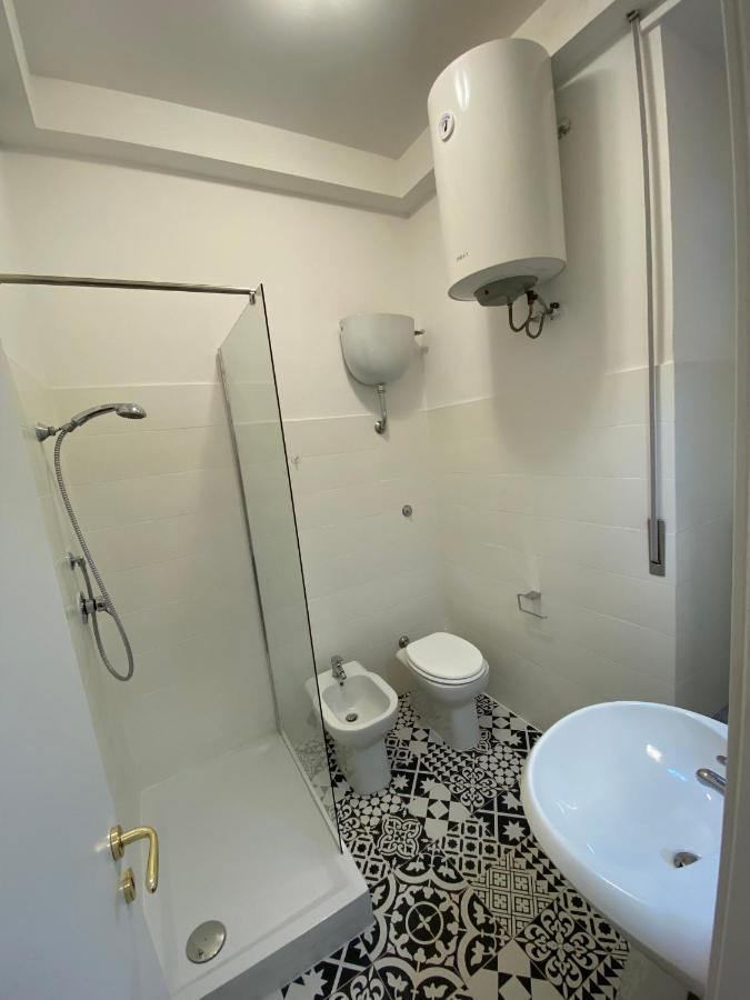 Art Atelier Apartments Roma Esterno foto