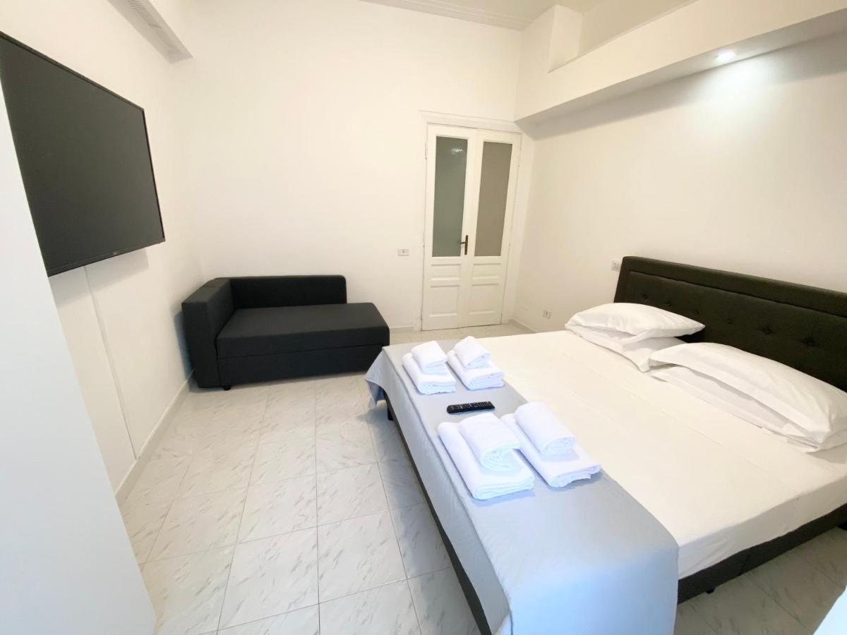 Art Atelier Apartments Roma Esterno foto