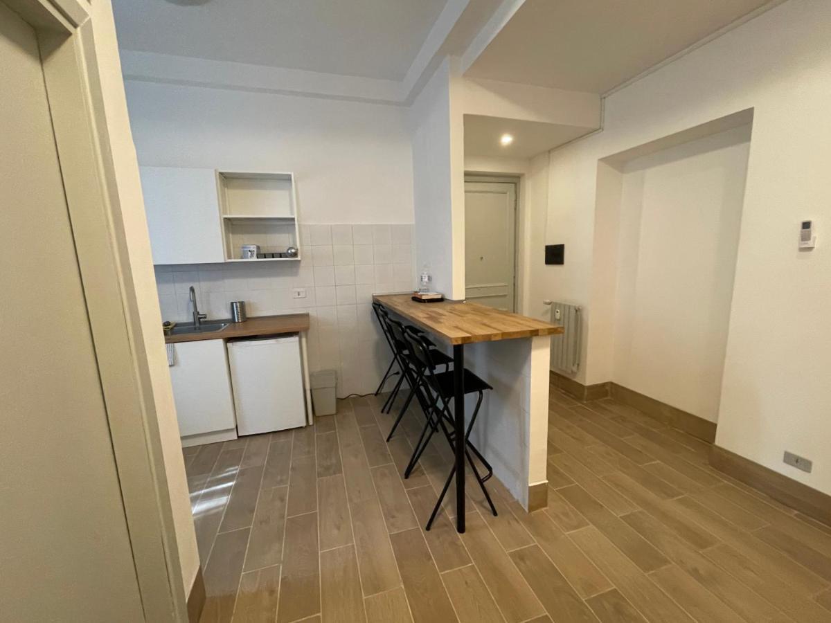 Art Atelier Apartments Roma Esterno foto